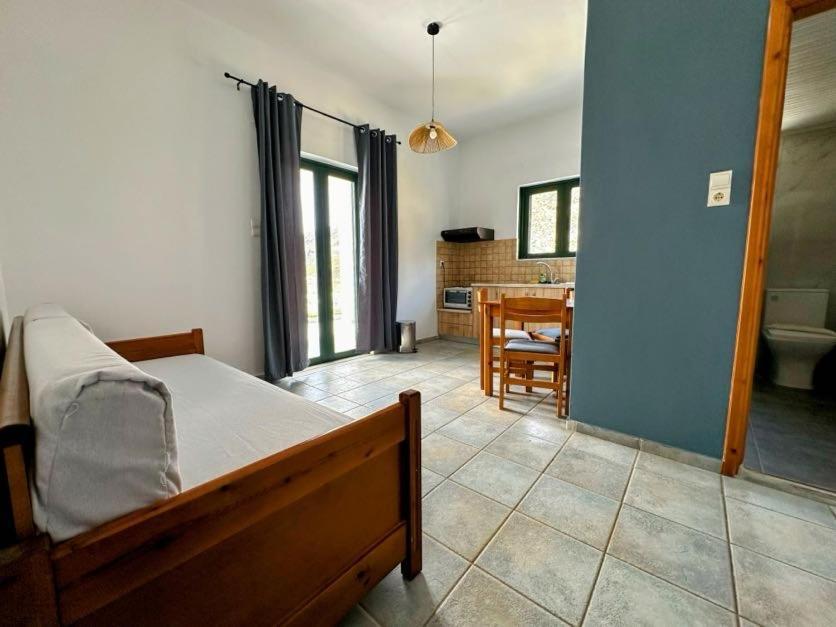 4Seasons Sfakia Apartment Khóra Sfakíon Exterior foto