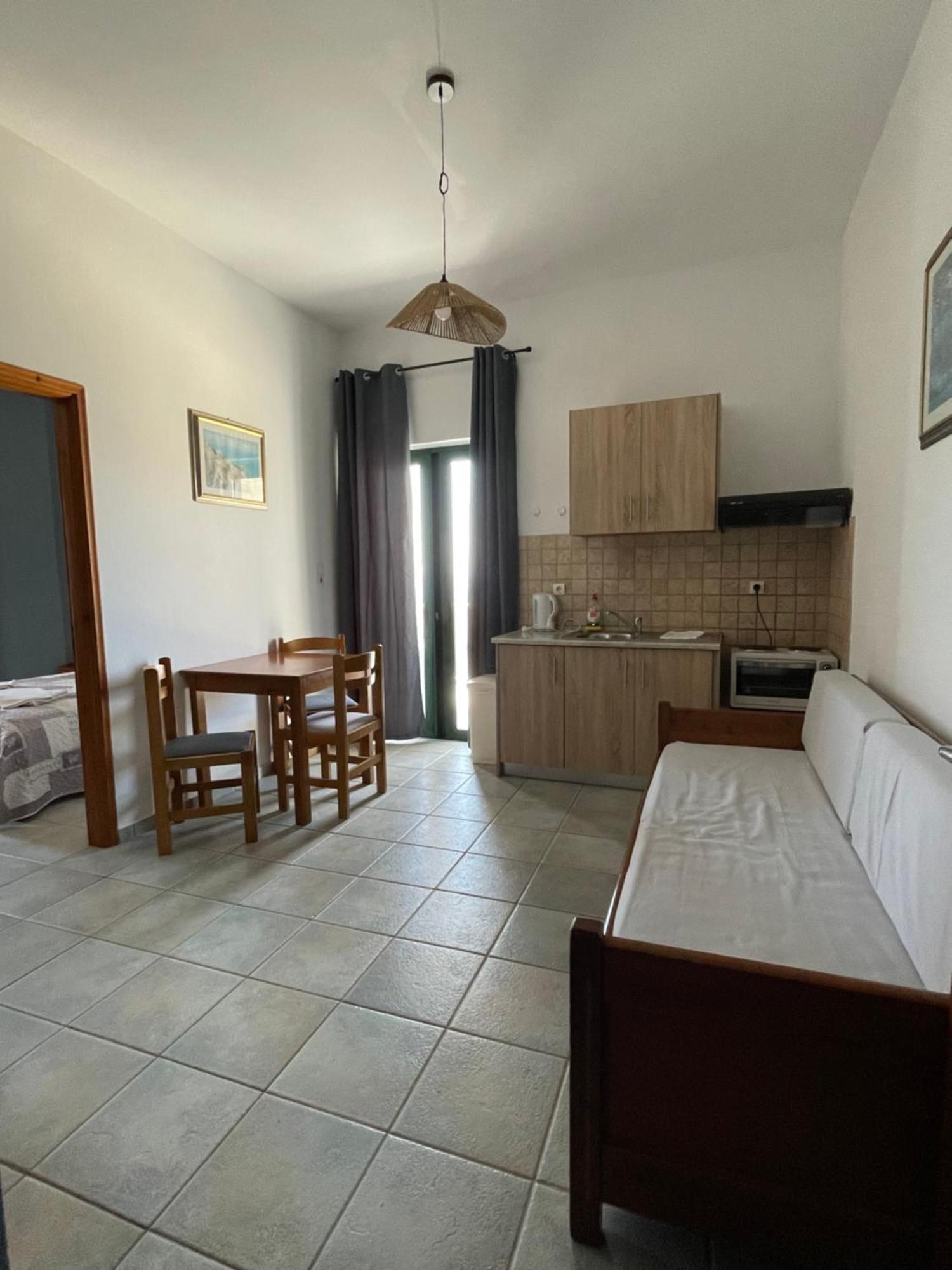 4Seasons Sfakia Apartment Khóra Sfakíon Exterior foto
